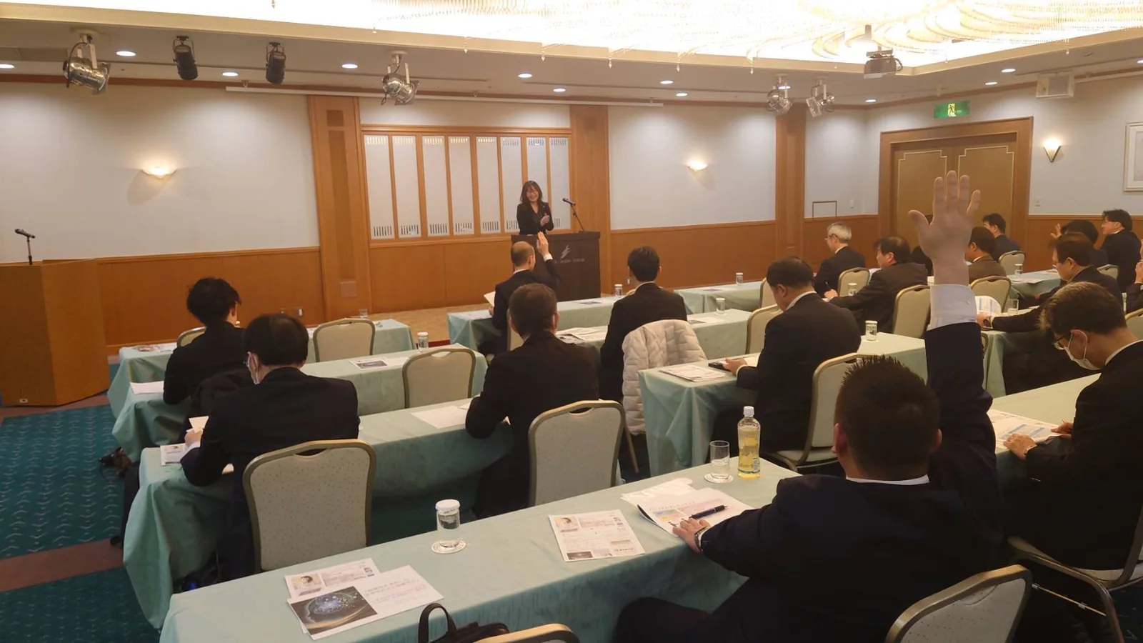 企業・団体向け講演で登壇する吉永順子